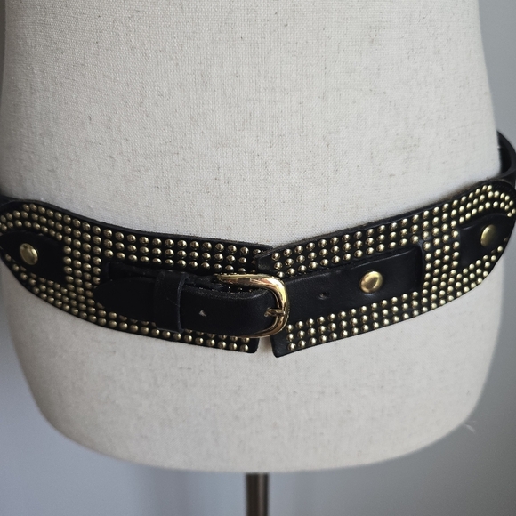 Linea Pelle Collection, Black Leather Gold Studded Statement Belt Size Medium - Picture 2 of 12
